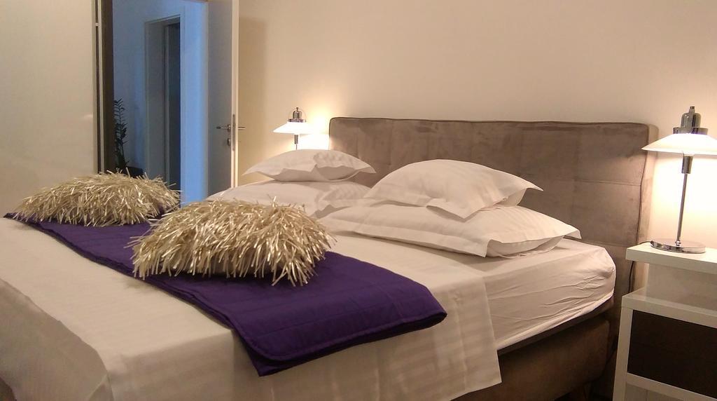 Pensionat Stars Palace - And 3*
